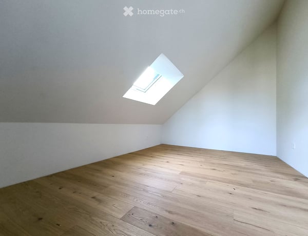 Erstvermietung 4.5 Zimmer-Wohnung in Doppeleinfamilienhaus mit Garten 4