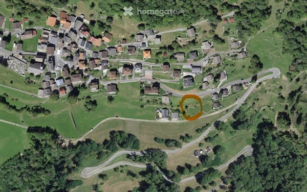 Terreno edificabile con vista panoramica a Osco, Ticino 1