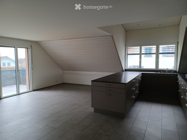 Helle 3.5-Zimmer-Wohnung mit Balkon in Obfelden 4