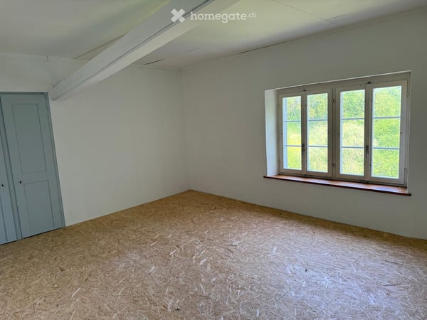 Charmanter frisch-renovierter Hausteil mit grosszügigen 4.5-Zimmer in Rüti ZH 14