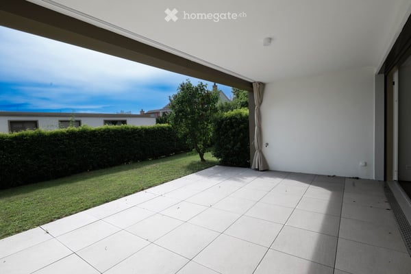 Moderne und grosszügige Wohnung mit 78 m2 Wohnfläche und grossem Gartensitzplatz 3