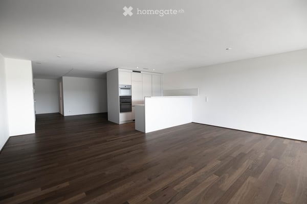 Moderne und grosszügige Wohnung mit 78 m2 Wohnfläche und grossem Gartensitzplatz 4