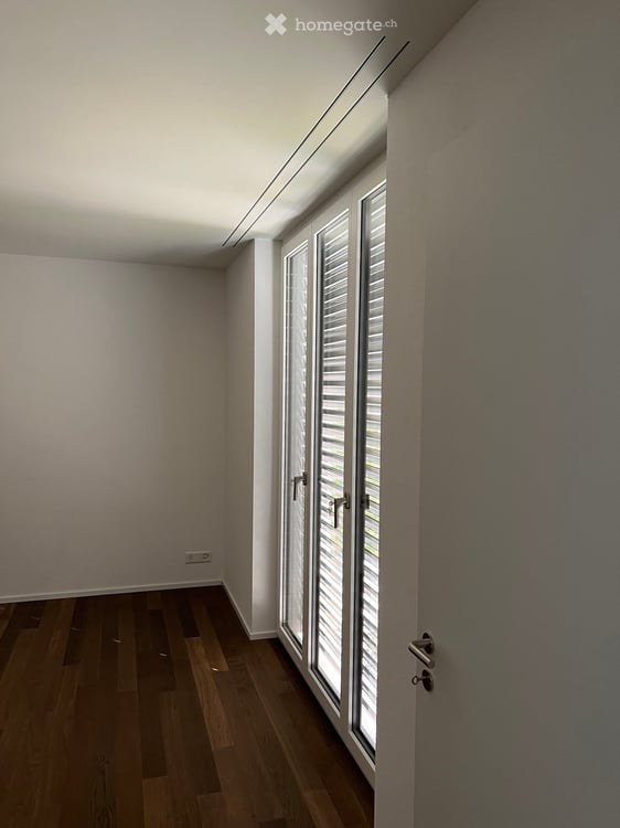 Moderne 2.5-Zimmer-Garten-Wohnung im Erdgeschoss an erstklassiger Lage in Winterthur-Seen 4