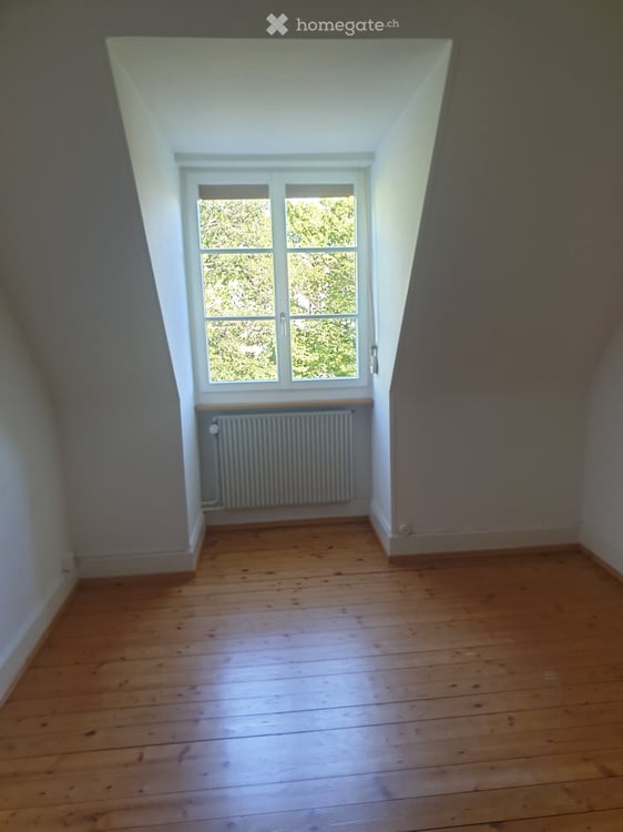 Frisch renovierte 5-Zimmer-Maisonettewohnung (Altbau) im Gotthelfquartier 11