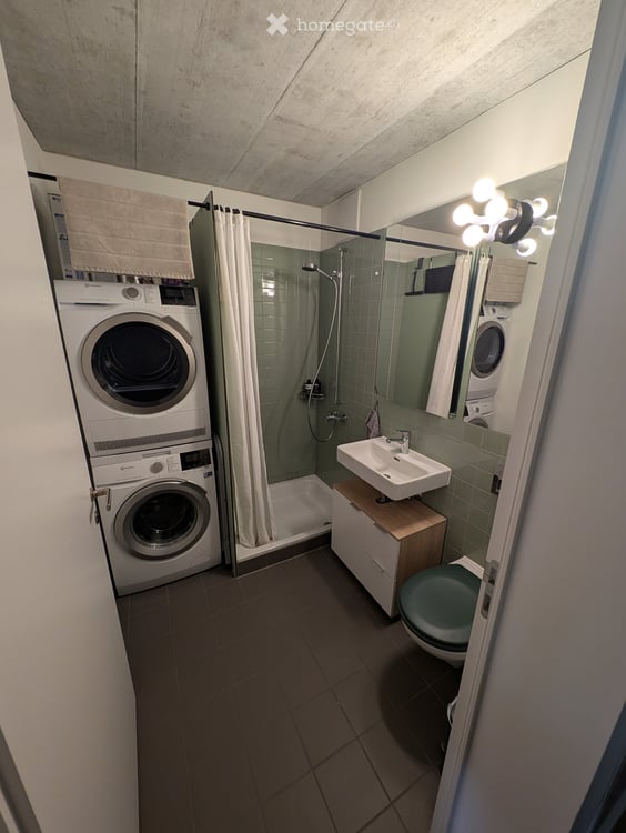 Moderne 2.5-Zimmer-Wohnung im 3. Stock mit grossem Wintergarten an ruhiger Lage in Pfäffikon ZH 5