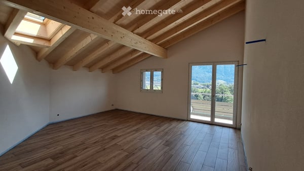 2.5-Zimmer-Neubau-Dachwohnung mit Panor…