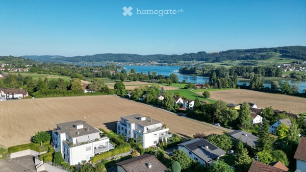 Moderne Wohnung mit grossem Balkon und herrlicher Aussicht, auch teilmöbliert möglich