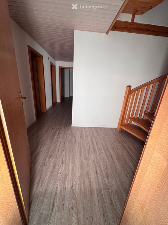 Helle 4.5-Zimmer-Wohnung mit Balkon in Birmenstorf AG 4