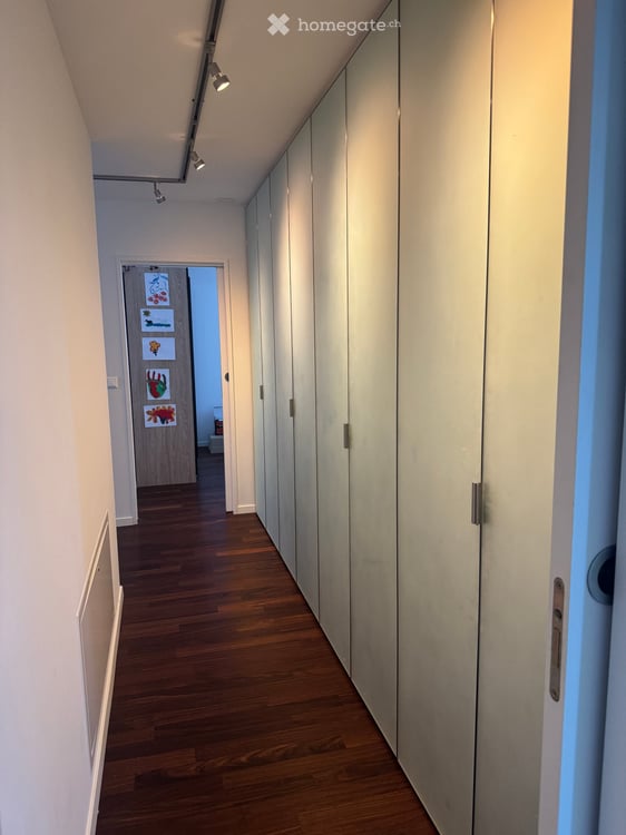 4.5-Room Apartment (+ 2 Rooms Downstairs) with big Garden in Zumikon – Available August 2026 11
