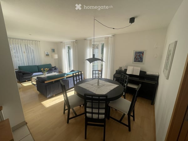 Grosszügiges Familienhaus in ruhiger Sackgassenlage nahe Schaffhausen 4
