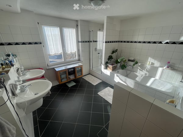 Grosszügiges Familienhaus in ruhiger Sackgassenlage nahe Schaffhausen 9