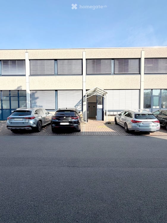 Büro- und Gewerbefläche an zentraler Lage in Risch-Rotkreuz 1
