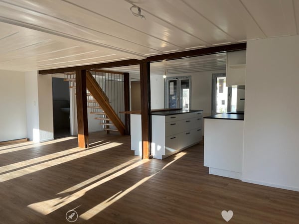 Charmante 4.5-Zimmer-Maisonette-Wohnung in historischem Gebäude 2