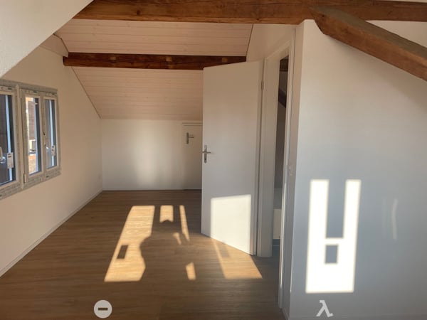 Charmante 6.5-Zimmer-Maisonette-Wohnung in historischem Gebäude 6