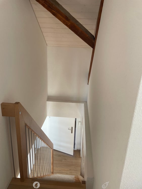 Charmante 4.5-Zimmer-Maisonette-Wohnung in historischem Gebäude 3