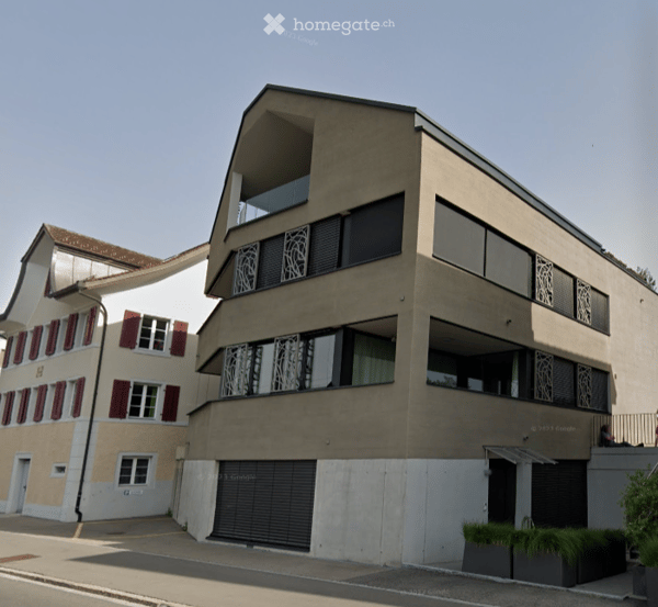Exklusive 4.5-Zimmer-Wohnung mit traumhaftem Zürichseeblick