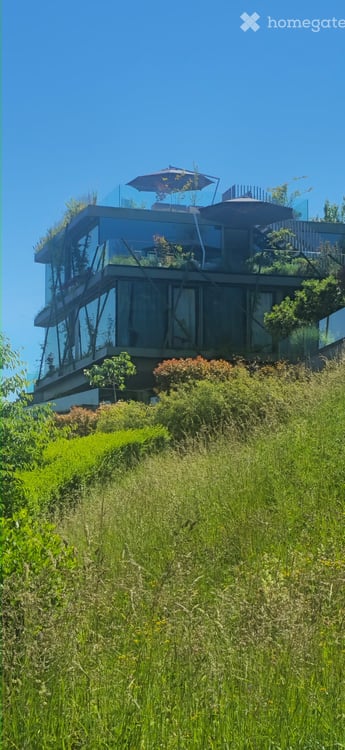 Wohnen in aussergewöhnlich grüner Architektur