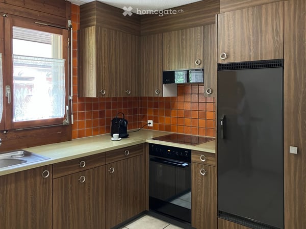 5.5-Zimmer-Reiheneckhaus in familienfreundlicher, zentraler Wohnzone 5
