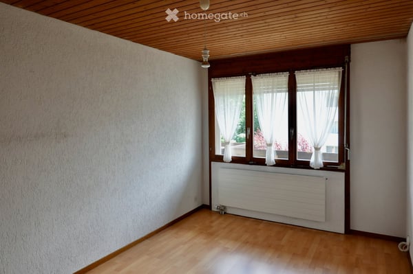5.5-Zimmer-Reiheneckhaus in familienfreundlicher, zentraler Wohnzone 9