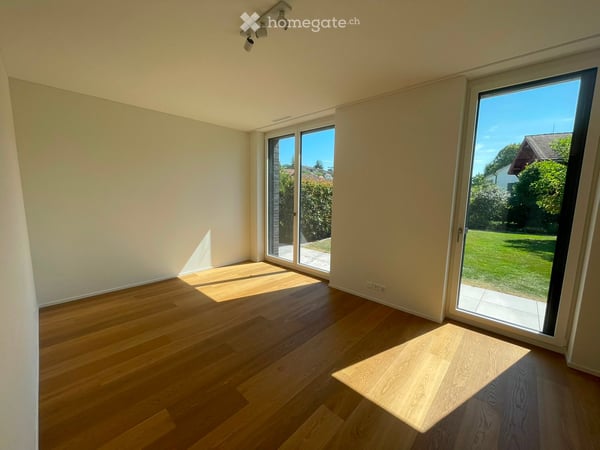 Exklusive 10.5-Zimmer-Residenz direkt am See: Luxus pur, Seesicht & Privatsphäre 12