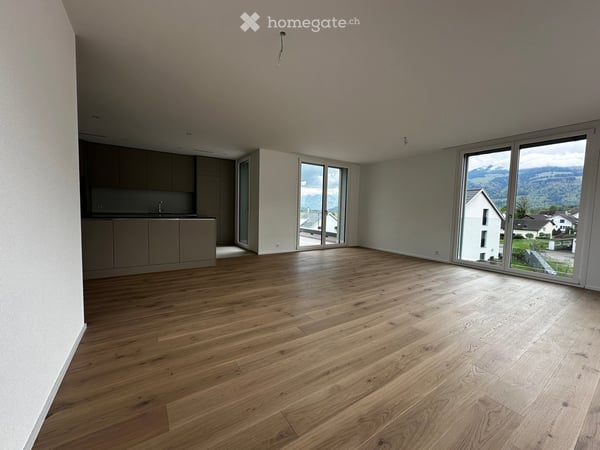 Hochwertige 3.5-Zimmer-Attikawohnung in Tuggen 3