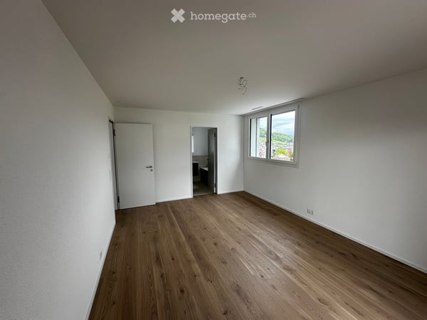 Hochwertige 3.5-Zimmer-Attikawohnung in Tuggen 4