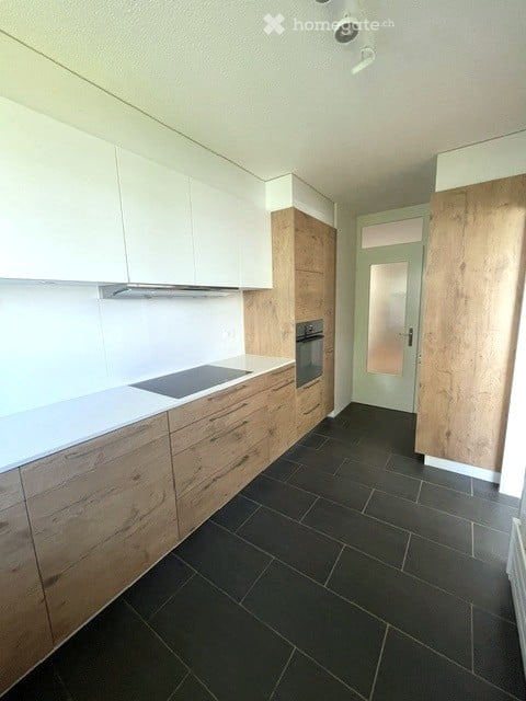 Appartement spacieux avec vue et balcon à Zollikon – Im Walder 30 5