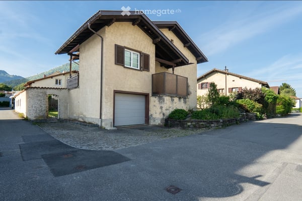 9.5 Zimmer Einfamilienhaus an ruhiger Lage 12