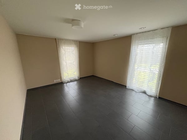Helle Parterre Wohnung in Dielsdorf 8