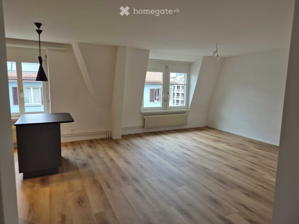 Bezaubernde, moderne 3.5-Zimmer-Wohnung im Kreis 4 , Zypressenstrasse 4
