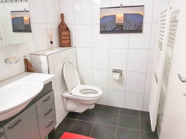 Schöne 2.5-Zimmer-Wohnung mit Balkon am Fuss des Uetlibergs in Albisrieden 9