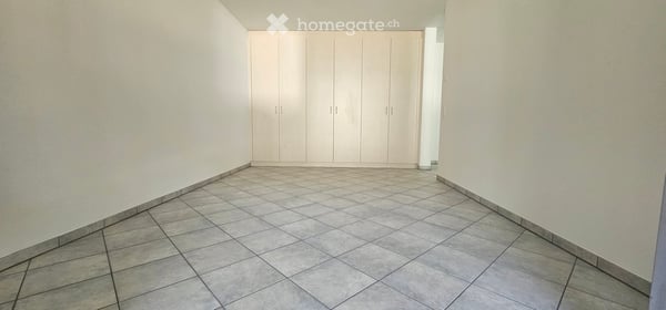 Helle 4.5-Zimmer-Wohnung mit Balkon/Wintergarten/Terrasse in Zug – ruhige Lage, modern ausgestattet 9