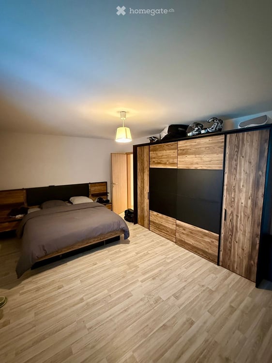 Spacieux appartement de 4.5 pièces avec terrasse et vue panoramique à Bevaix 4
