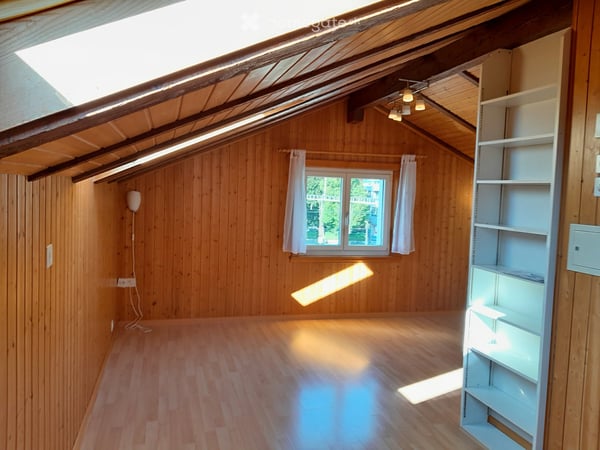 Zentrale & günstige 4.5-Zi-Wohnung in Nebikon 3