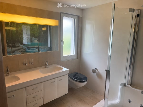 5.5-Zimmer-Einfamilienhaus mit Garten, Balkon, Garage und Aussenparkplätze 14