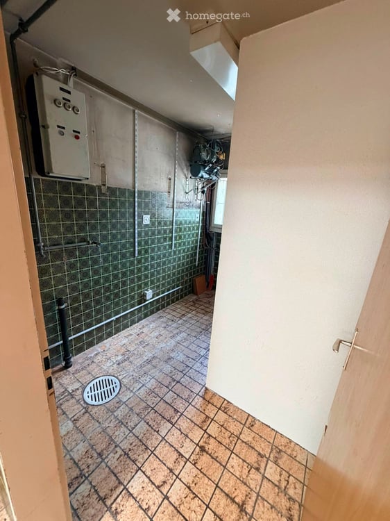 Charmantes Ladenlokal an der Kirchgasse in Rorbas – ab sofort verfügbar! 5