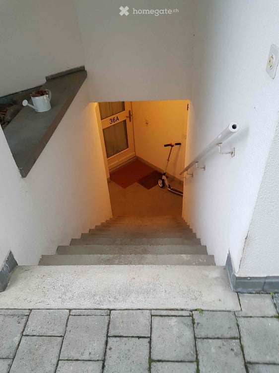Vermietetes Anlageobjekt mit Gartensitzplatz, grossem Keller und Tiefgaragenplatz in Bonstetten 10