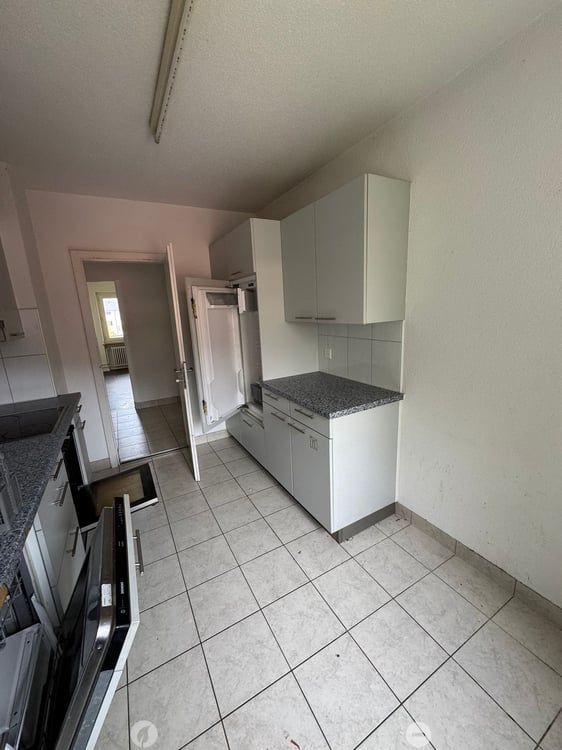 Helle 5.5-Zimmer-Wohnung mit Balkon in Biel/Bienne – ab Oktober 2026 5