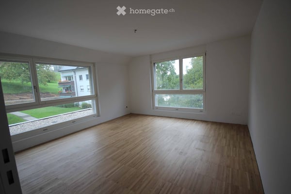 Helle 5.5-Zimmer-Wohnung mit Balkon und Garage in Zeihen 4