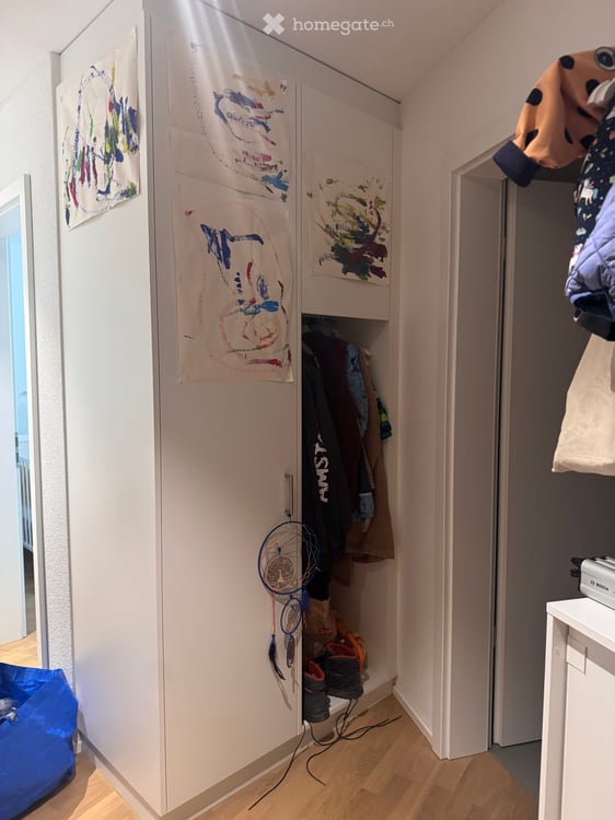 Nachmieter für 6.5 Zimmer wohnung 8