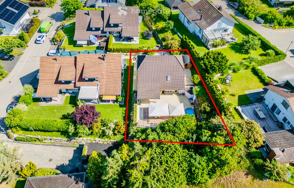 Freistehendes Landhaus mit Pool & Garten – nahe Winterthur