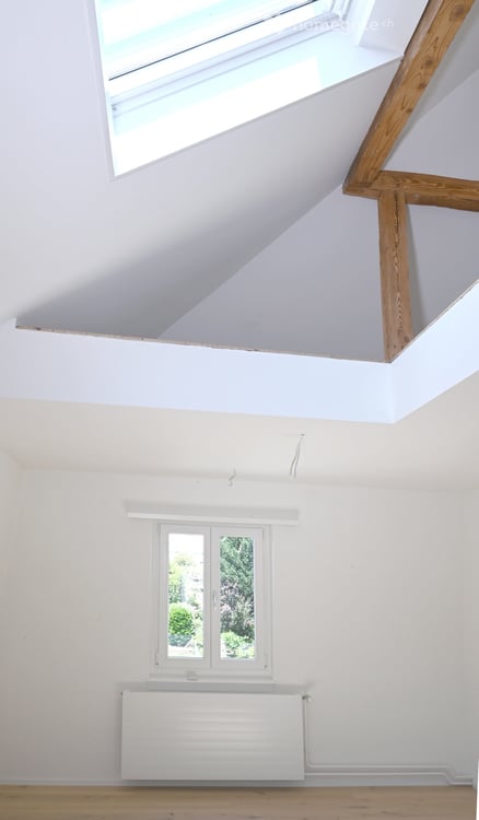 Kernsanierte 4.5-Zimmer-Dachwohnung an schöner, ruhiger Lage in Arbon 2