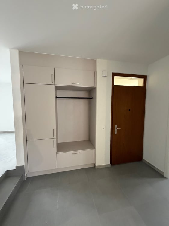 Charmante 5.5-Zimmer-Maisonette-Wohnung in Hombrechtikon 3