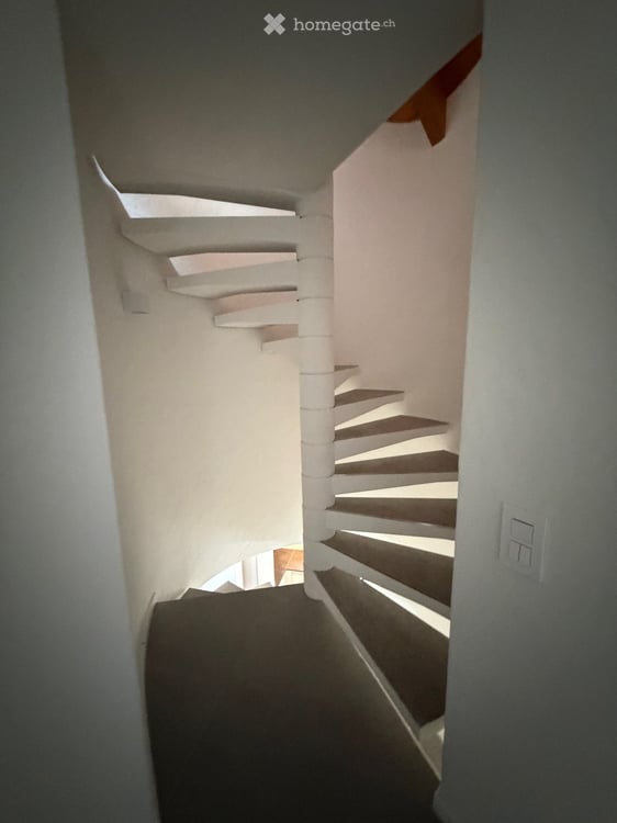 Charmante 5.5-Zimmer-Maisonette-Wohnung in Hombrechtikon 11