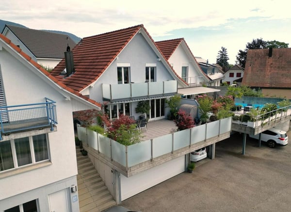 4.5-Zi-EFH mit Hobbyraum und grosser Terrasse mit fantastischer Weitsicht bis zu den Alpen 2