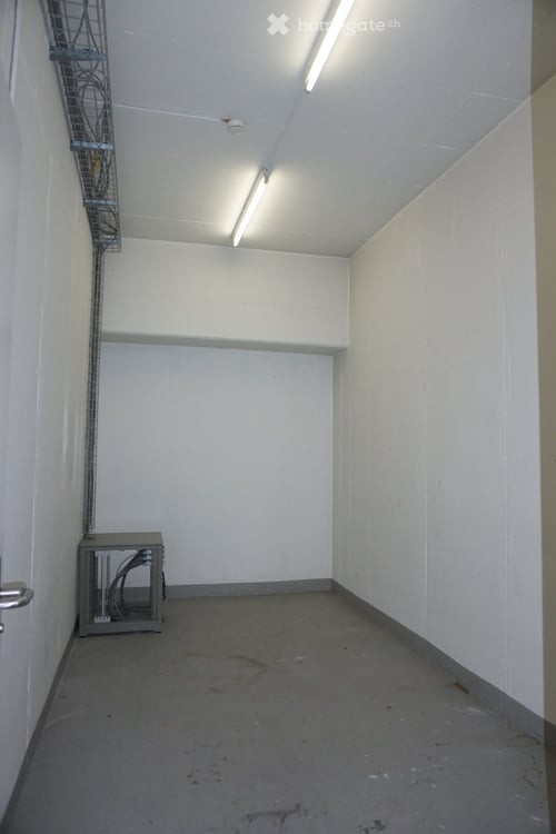 Gewerbe/Büroflächen mit Schaufenster zu erschwinglichen preisen 7