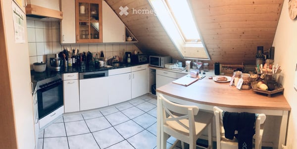 Charmante 5.5-Zimmer-Dachwohnung in ruhiger Lage von Rüedisbach 7