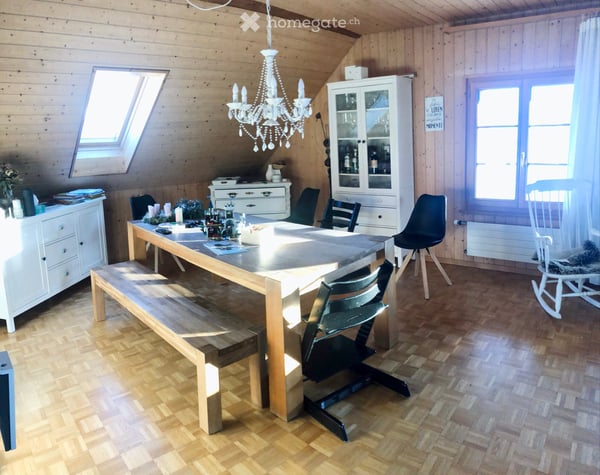 Charmante 5.5-Zimmer-Dachwohnung in ruhiger Lage von Rüedisbach 1