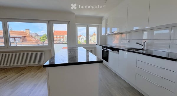2.5-Room Apartment with Balcony and City Views in St. Gallen 5