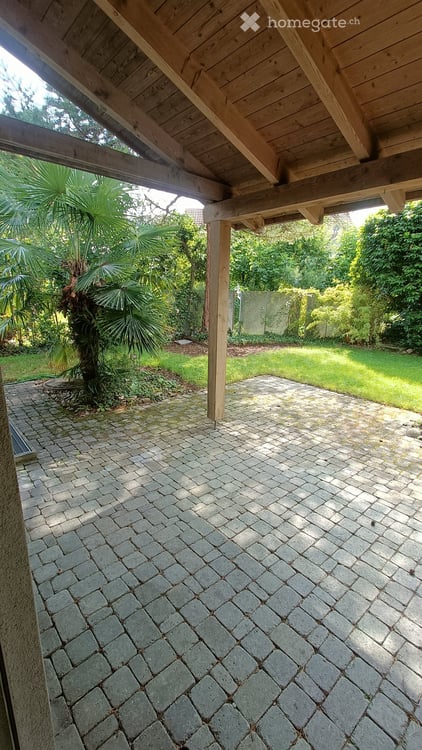 Charmantes 6.5-Zimmer-Reihenhaus mit Kamin in Wetzikon ZH 2